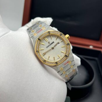 Audemars Piguet — Royal Oak Selfwinding Ladies Diamonds 34 (0176.3)