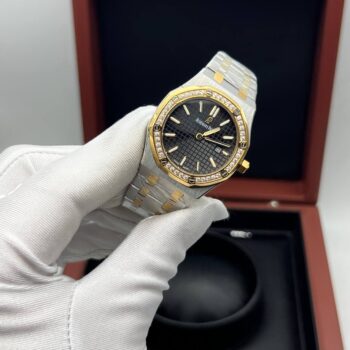 Audemars Piguet — Royal Oak Selfwinding Ladies Diamonds 34 (0176)