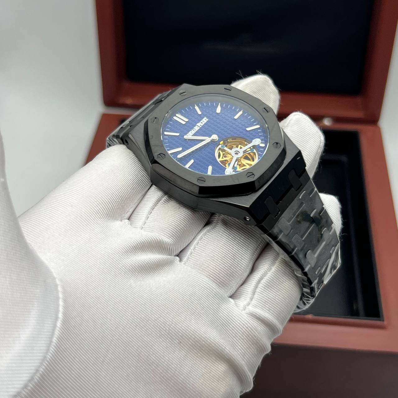 Audemars Piguet - Royal Oak Tourbillon Extra-Thin (0190.1)