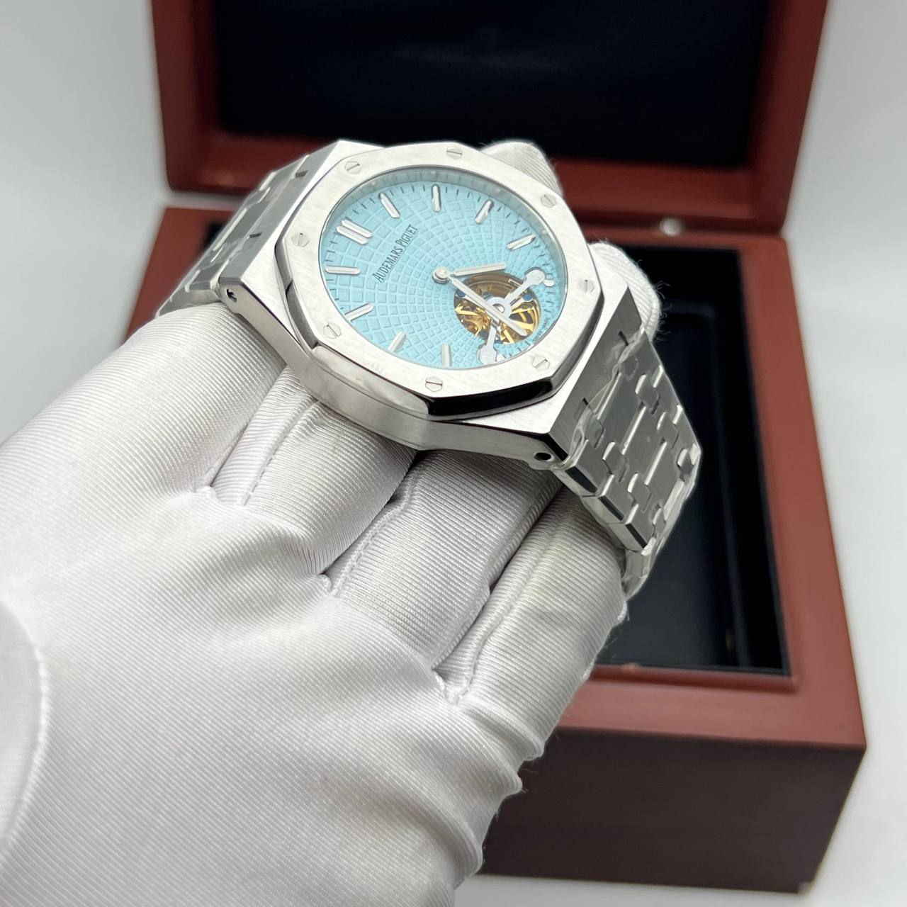 Audemars Piguet - Royal Oak Tourbillon Extra-Thin (0189.3)