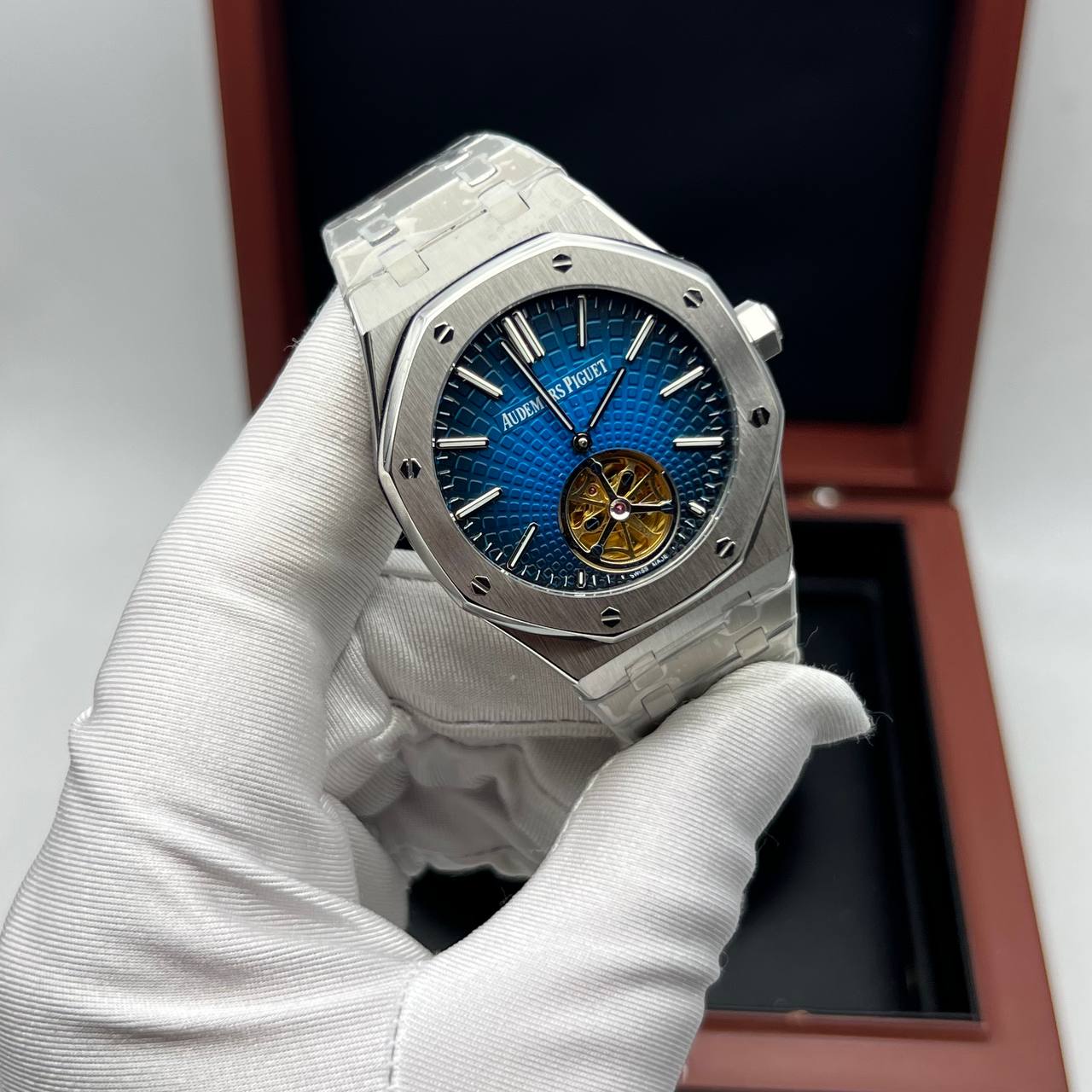 Audemars Piguet - Royal Oak Tourbillon Extra-Thin