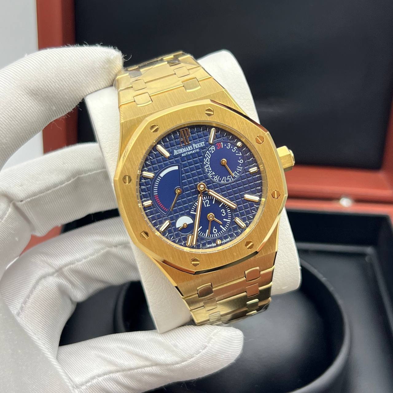 Audemars Piguet - Royal Oak Dual Time (0047.2)