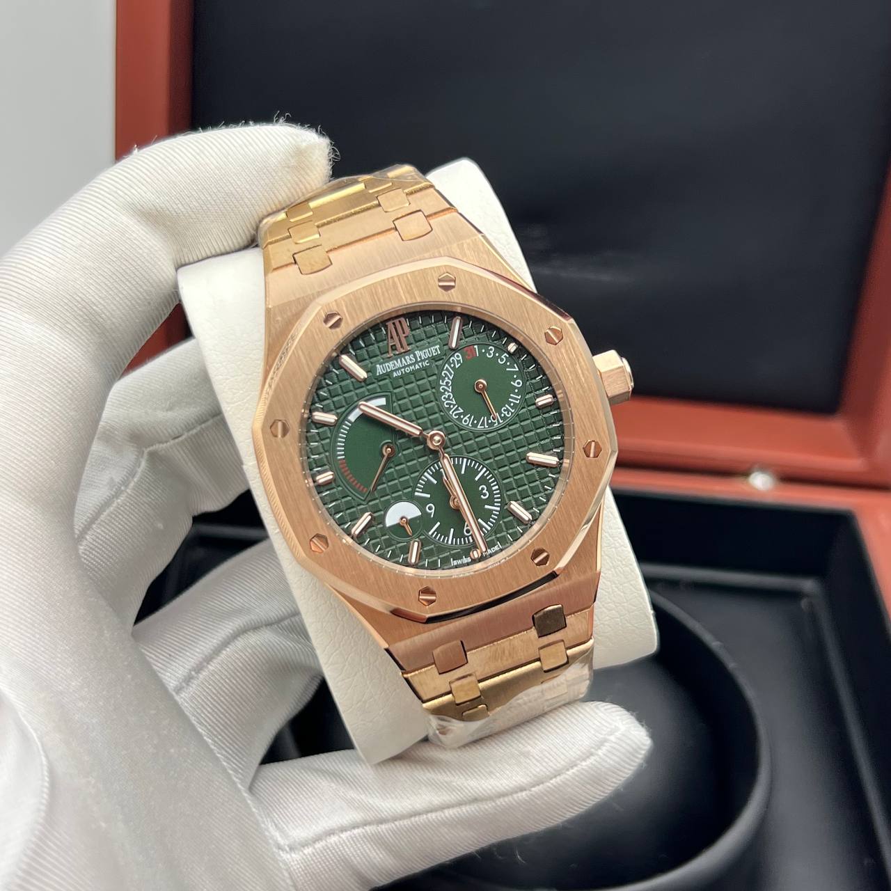 Audemars Piguet - Royal Oak Dual Time (0046.3)