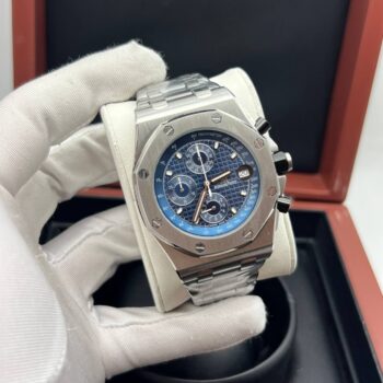 Audemars Piguet - Royal Oak Offshore Chronograph (0043.1)