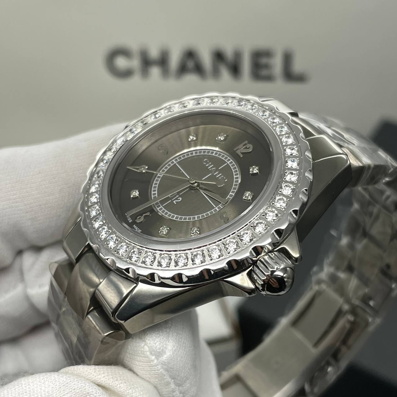 Chanel J12 (1095)