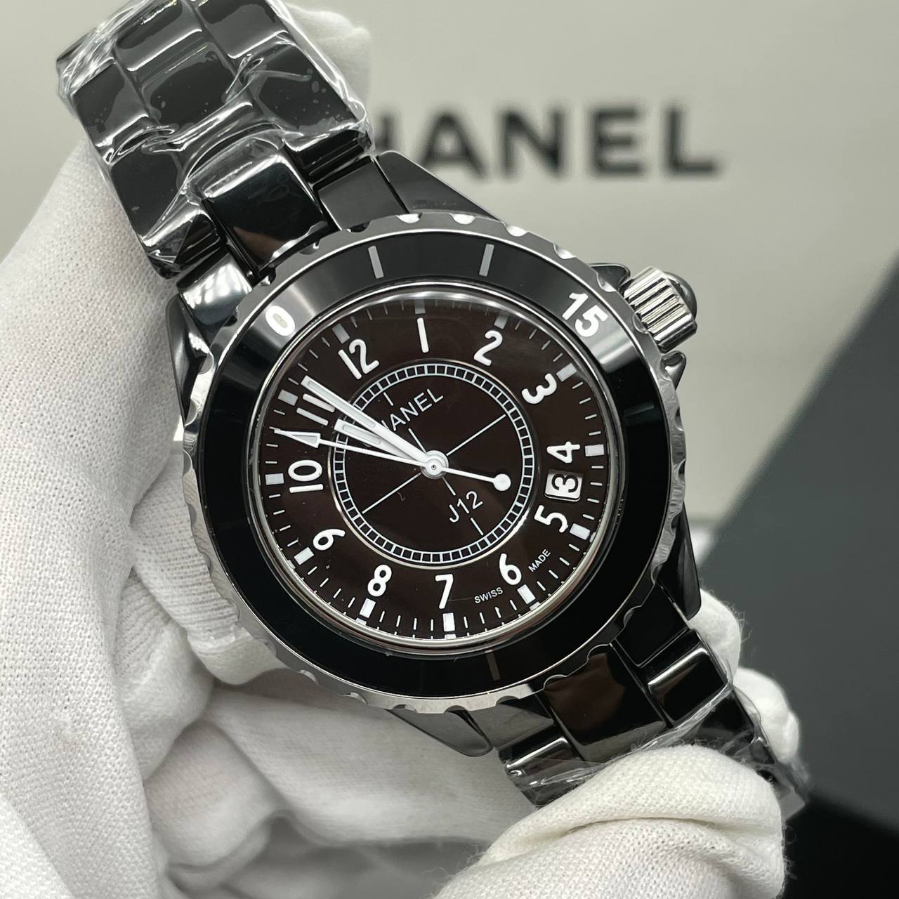Chanel J12 - Phantom Caliber 12.1 (1091)