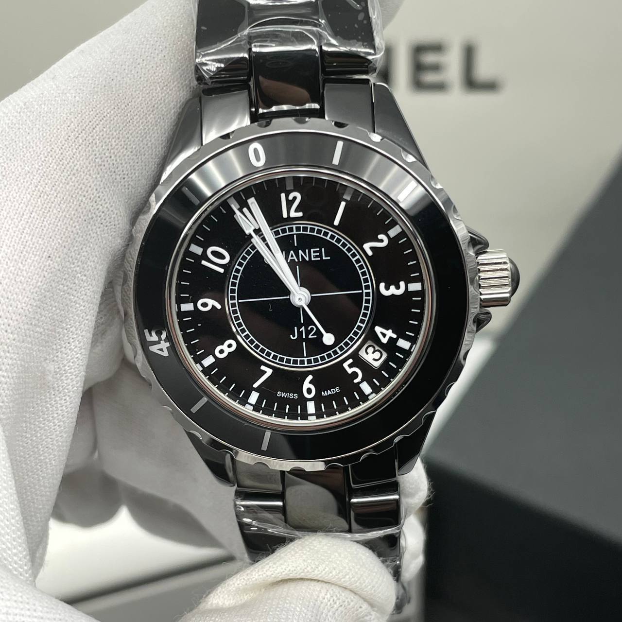 Chanel J12 - Phantom Caliber 12.1 (1091)