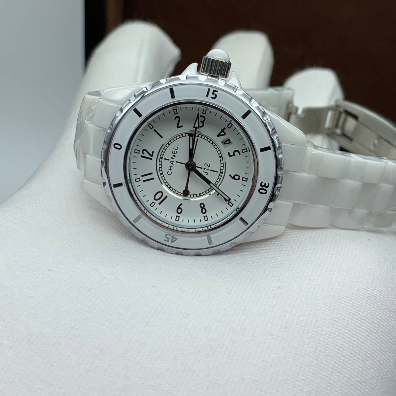 Chanel J12 - Paradoxe Caliber 12.1 (1091.2)